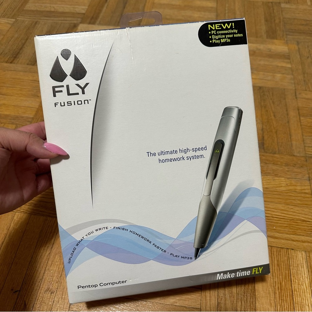 Brand New Fly Fusion Silver Pentop Computer Set